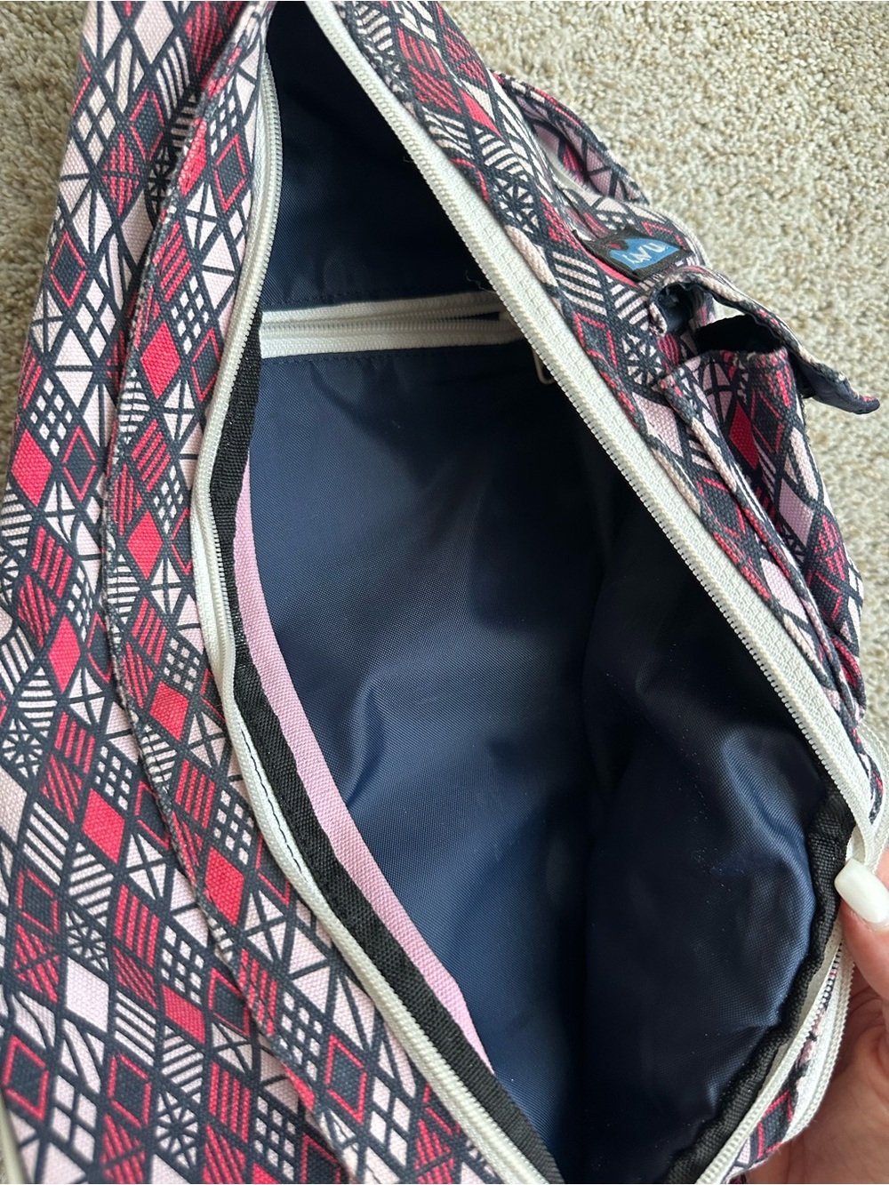 Kavu Diamond-Print Sling Bag in Pink, Black & White - Picture 3 of 4